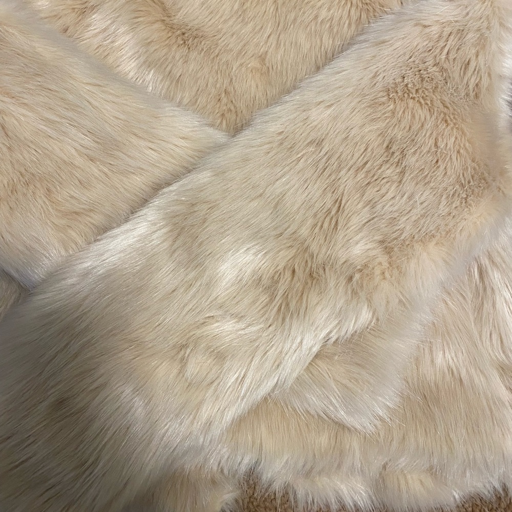 CREAM FAUX FUR JACKET SIZE M for sale